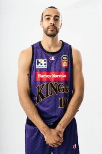Xavier Cooks signed Sydney Kings Jersey and courtside experience