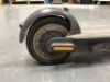 Segway Ninebot Kickscooter Max G30 Electric Scooter - 10