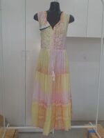 Jules Dress Sleeveless, Style: 41039, Size: 10/XS/38, Color: Print @ Escape By OQ