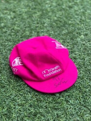 Sarfaraz Kahn Indian Cricket Team signed Pink Baggy