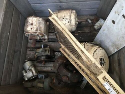 3x Assorted Electric Motors, 2 Geared Drives, Motorised Blower Fan, Drive Head and Machine Guard