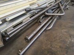 LARGE QUANTITY ASSORTED HEAVY DUTY STAINLESS STEEL TUBE WITH GATE VALVES AND RELATED FITTINGS - 2