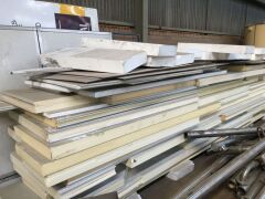 LARGE QUANTITY ASSORTED INSULATED COOLROOM PANELS AND PARTITION WALL