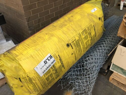 4x Part Rolls Cyclone Mesh Fencing and Pack Insulation Panels