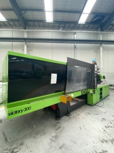 2009 Engel Victory 2550/300 Tech Pro Injection Moulding Machine