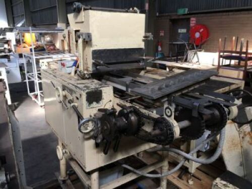 Depositor with 415V 3 Phase Electric Motor and Switch with Motorised Chain Drive Conveyor