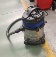 Kingchrome Small Industrial Vacuum Cleaner