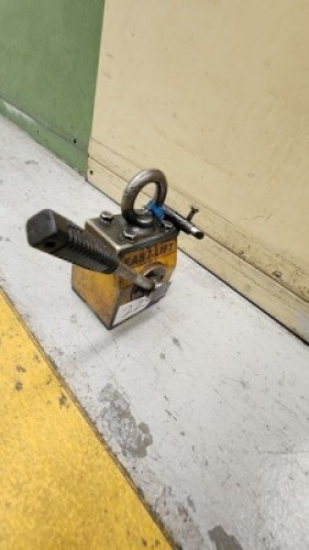 Easy Lift Magnetic Grab