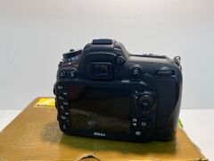 Nikon D7100 Camera with battery charger MH-25 + accessories - 2