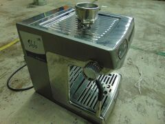 Sunbeam EM7100 Cafe Series Espresso Coffee Machine - 2