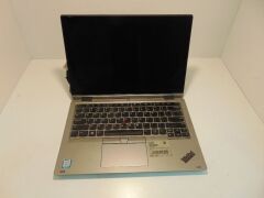 Lenovo V330 14" Ryzen 5-2500U 8GB RAM 256GB SSD W10P Laptop (81B1006AAU) - 2