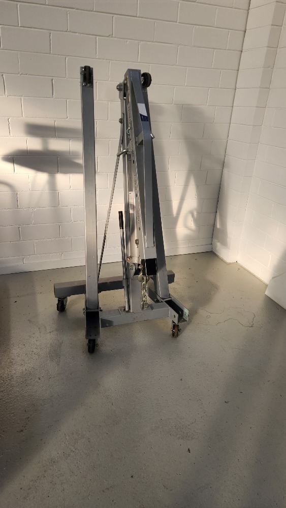 SCA Folding Engine Crane | Hilco Global APAC