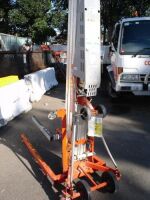 Genie - Vertical Material Hoist