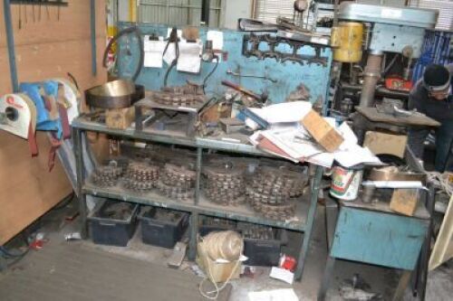 Heavy Duty Steel Framed Double Sided Work Bench