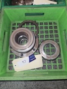 Riken collet chuck and adaptors, includes green tray