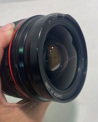 Canon EF Camera Lens & Canon LC-E6E Battery Charger