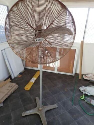 Pedestal Fan