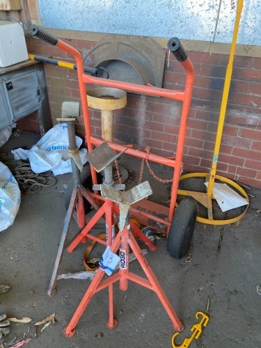 3 Rigid Pipe Stands