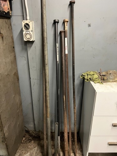 4 x Crow Bars