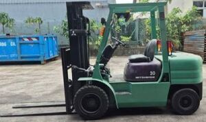 Mitsubishi 4 Wheel Counter Balance Forklift