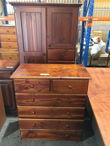 Colonial Style Timber Framed 6 Drawer Chest