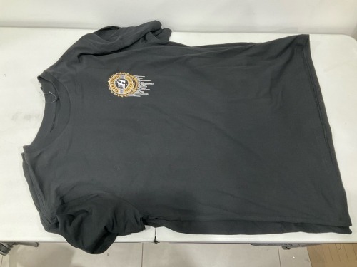 Bundle of 2 x The Mad Hueys - Cold One Short Sleeve Tee - Black - H424M01002 - Size M - Total RRP $99.98