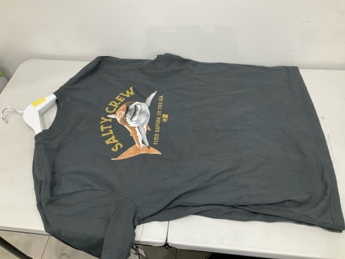 Bundle of 2 x Salty Crew - Lurking Classic Short Sleeve Tee - Coal - SCM54106 - Size L - Total RRP $99.98
