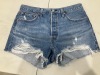 Levi's 501 Shorts - A High Rise Fitted Through the Hip - 563270081 - Size 32 - 2