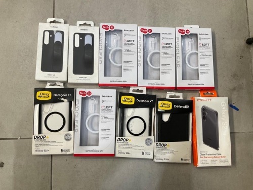 Bundle of Assorted Samsung Galaxy S25+ Accessories - Total RRP $579