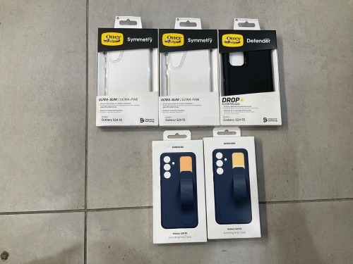 Bundle of Assorted Samsung Galaxy S24 FE Accessories - Total RRP $325