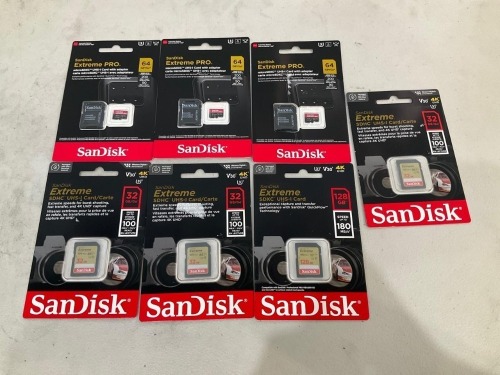 Full_refund*Bundle of 7 x Assorted SanDisk Extreme SD Cards