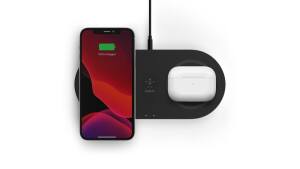 Belkin BoostCharge Dual 15W Wireless Charging Pad - Black