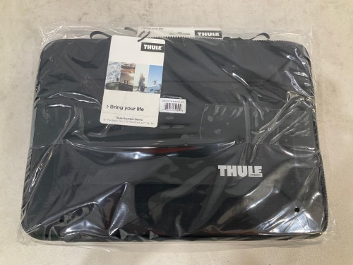 Bundle of 2 x Thule Gauntlet sleeve MacBook Pro 16" (Black)