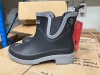 Bundle of 9 x Thomas Cook Wynyard Jersey Women's Yard Boot - Black Charcoal - Size AUS-UK/6 and AUS-UK/7 - Total RRP $540 - 3