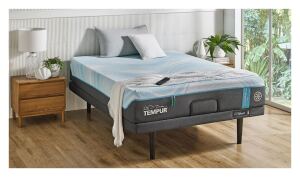 TEMPUR Luxe Breeze Medium Mattress - Queen