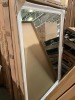 White square mirror 170 x 120m