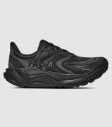 Hoka W Arahi 8 Wide (Womens) &mdash; Black / Black &mdash; US 7