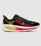 Nike Vomero 18 Mens &mdash; Black/Bright Crimson-Light Crimson-Topaz Gold &mdash; US 9.5