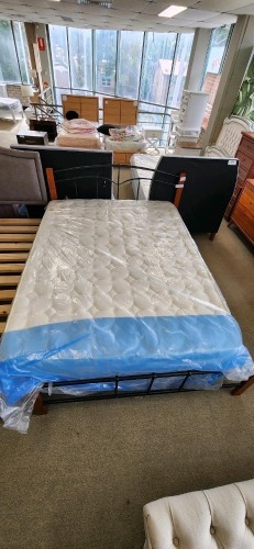 Queen Size mattress - RRP $1699 - Ex-Display