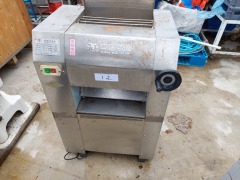 2014 Yin Yin YP-350III Stainless Steel Motorised Dough Sheeting Machine