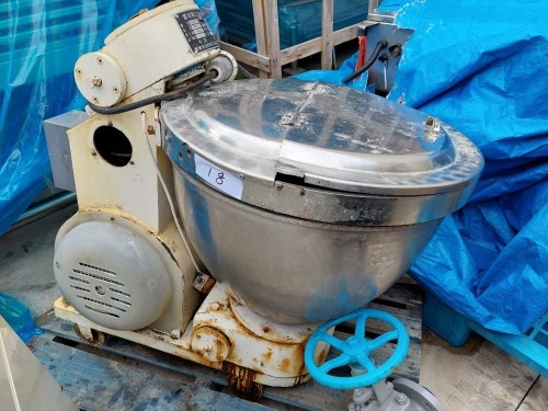 2010 Motorised 25kg Capacity Mobile Dough Mixing Machine