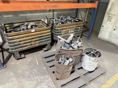 Qty of 4 assorted Casting Off Cuts
