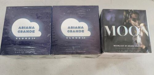 Bundle of Assorted Ariana Grande Perfumes - Total RRP $240