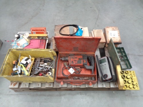 Pallet Of Various Electric Hand Tool and Other Items inc Fire Bricks