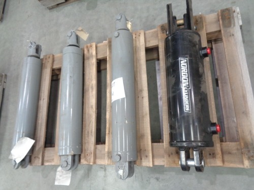 Pallet of Hydraulic Rams