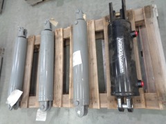 Pallet of Hydraulic Rams