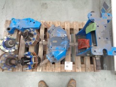 Pallet of Tractor Safety Slip Clutch for PTO Slasher, Power Driven Gear Box & Other Parts
