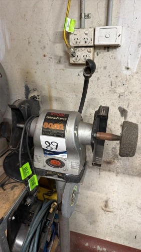 Ryobi HBG825 Bench/Pedestal Grinder