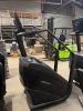 Life Fitness Integrity+ PowerMill Climber with Discover SE4 16" Console (Black Onyx) - 4