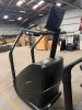 Life Fitness Integrity+ PowerMill Climber with Discover SE4 16" Console (Black Onyx) - 5